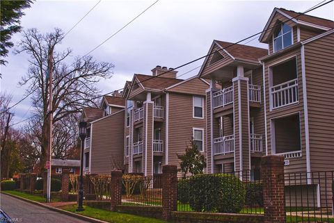 1107 W McGee Street A Greensboro NC 27403