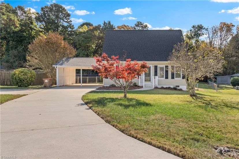 111 Hunterview Court, photo 1 of 33