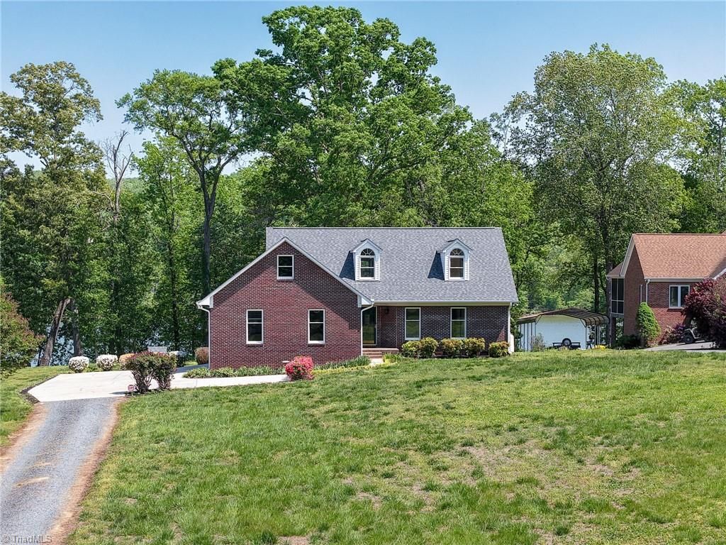 Photo of 115 N Gifford Lane, Richfield, NC 28137 (MLS # 1215487)