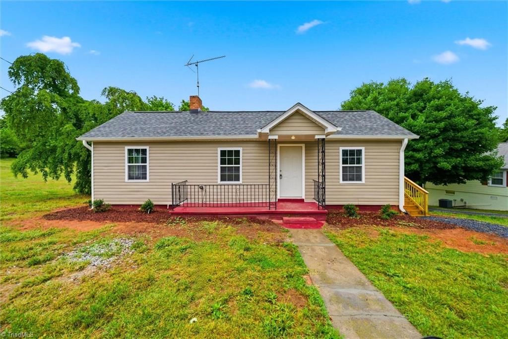 Photo of 491 Pleasant Hill Drive, Elkin, NC 28621 (MLS # 1221788)