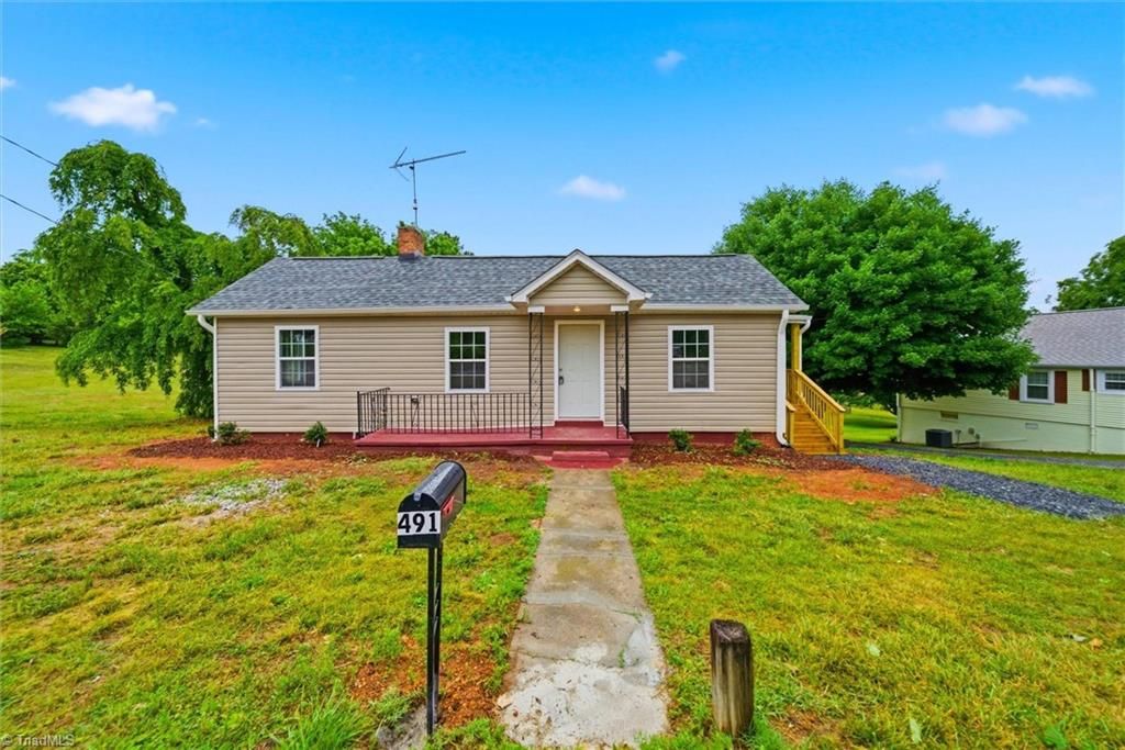 Photo of 491 Pleasant Hill Drive, Elkin, NC 28621 (MLS # 1221788)