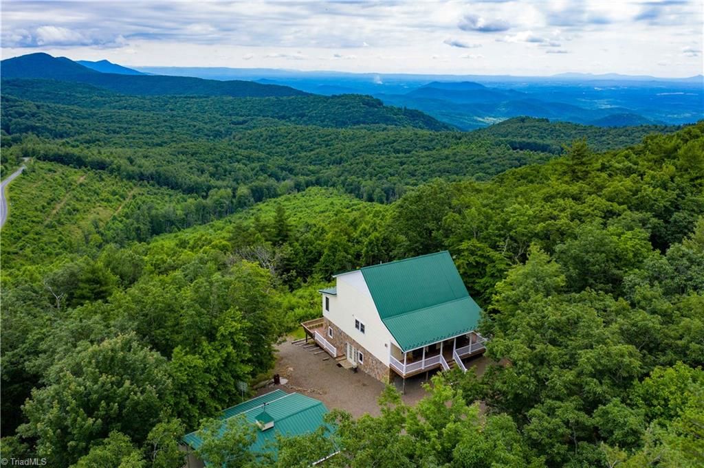 Photo of 1053 Rich Hill Mountain Road, Glade Valley, NC 28627 (MLS # 1179538)