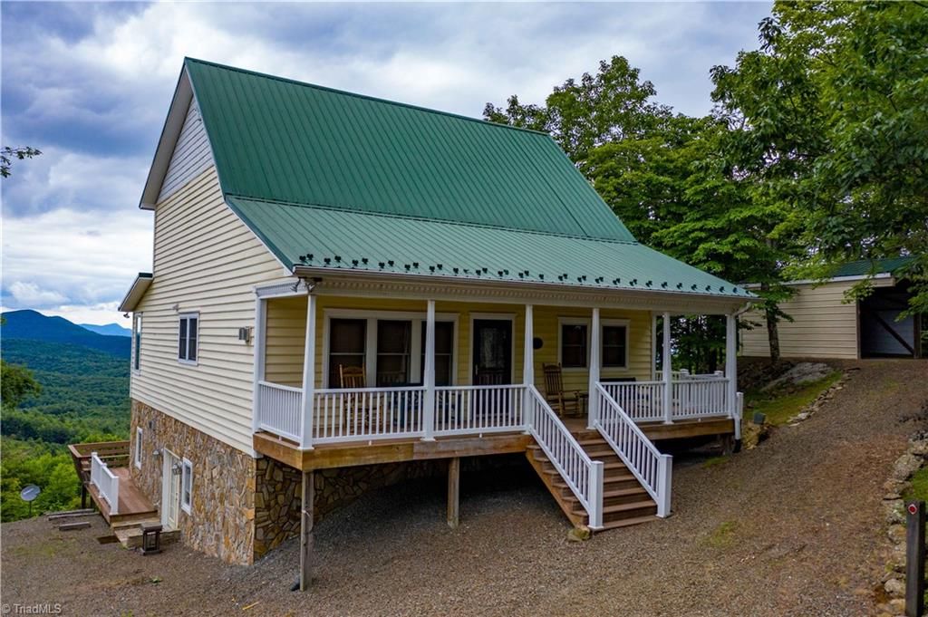 Photo of 1053 Rich Hill Mountain Road, Glade Valley, NC 28627 (MLS # 1179538)