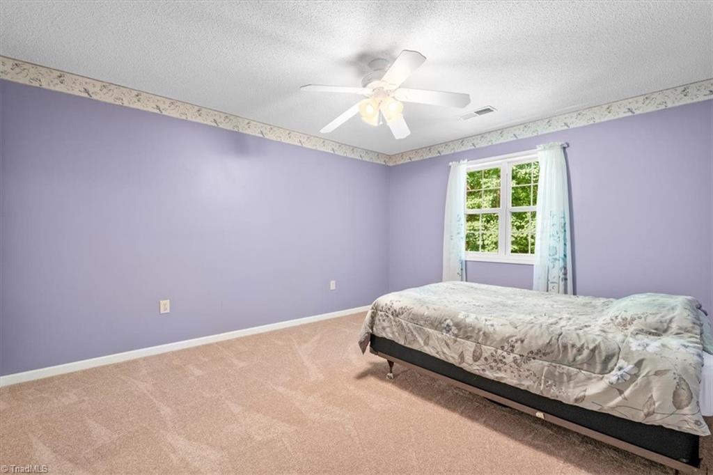 6827 Taylor Woods Lane, Pleasant Garden, North Carolina image 26