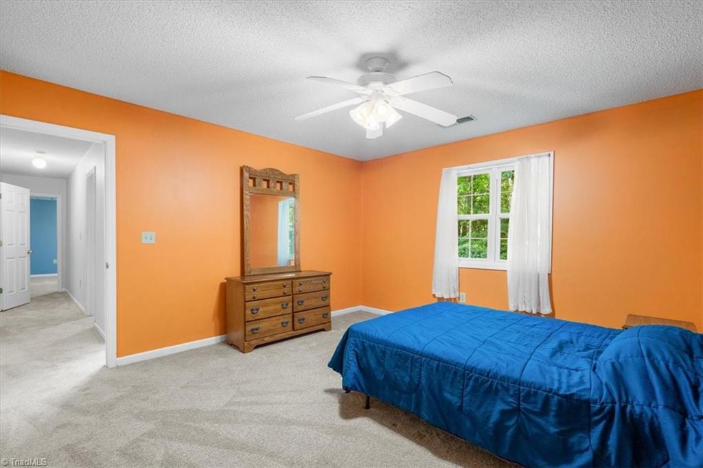 6827 Taylor Woods Lane, Pleasant Garden, North Carolina image 31