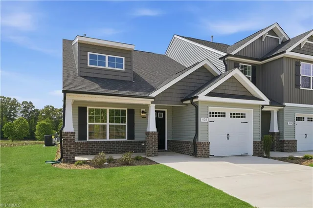 901 Bear Oak Circle, photo 4 of 34