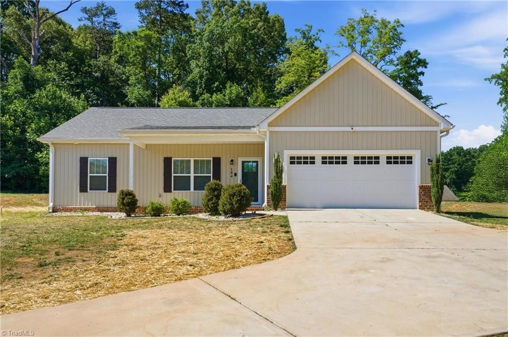 Photo of 184 Watering Trough Road, Statesville, NC 28677 (MLS # 1222029)