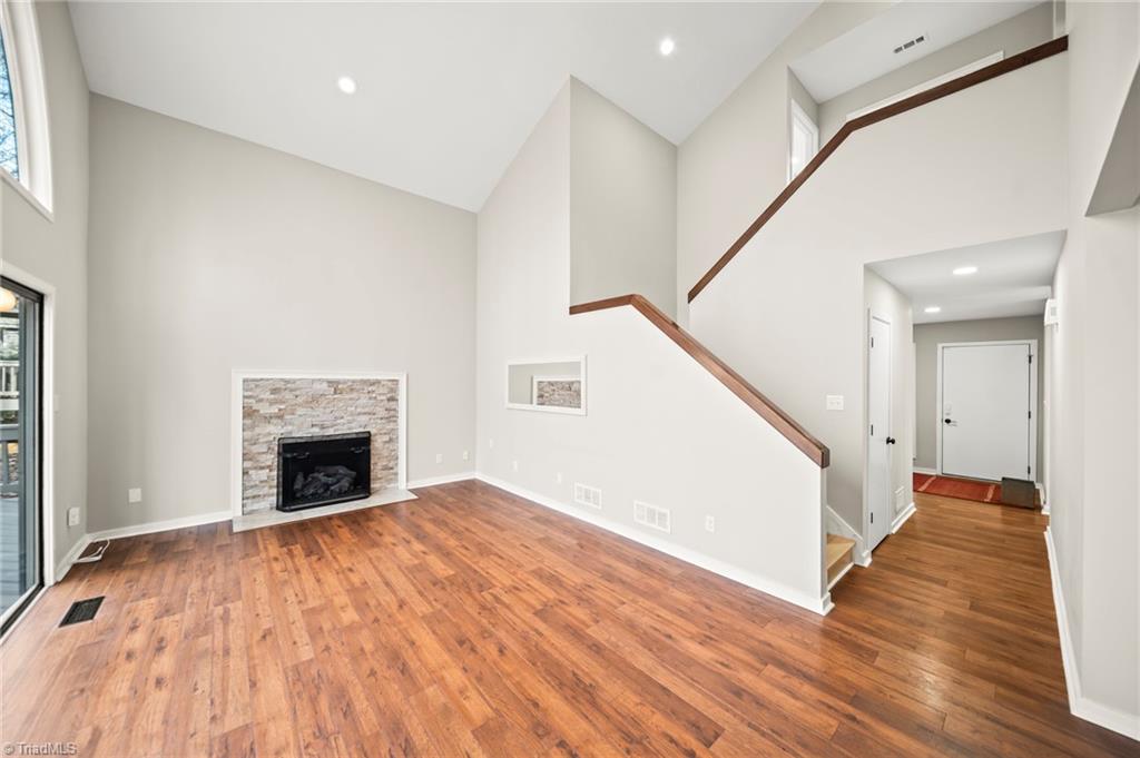 3001 Lookout Court