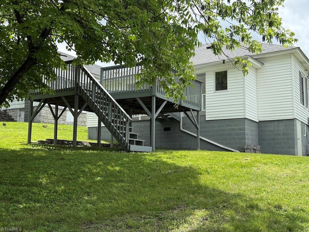 446 Durham Street, Mount Airy, North Carolina image 4