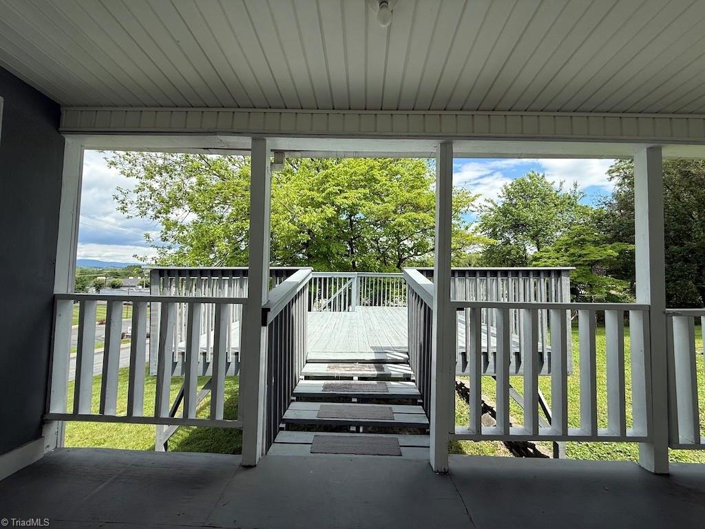 446 Durham Street, Mount Airy, North Carolina image 8