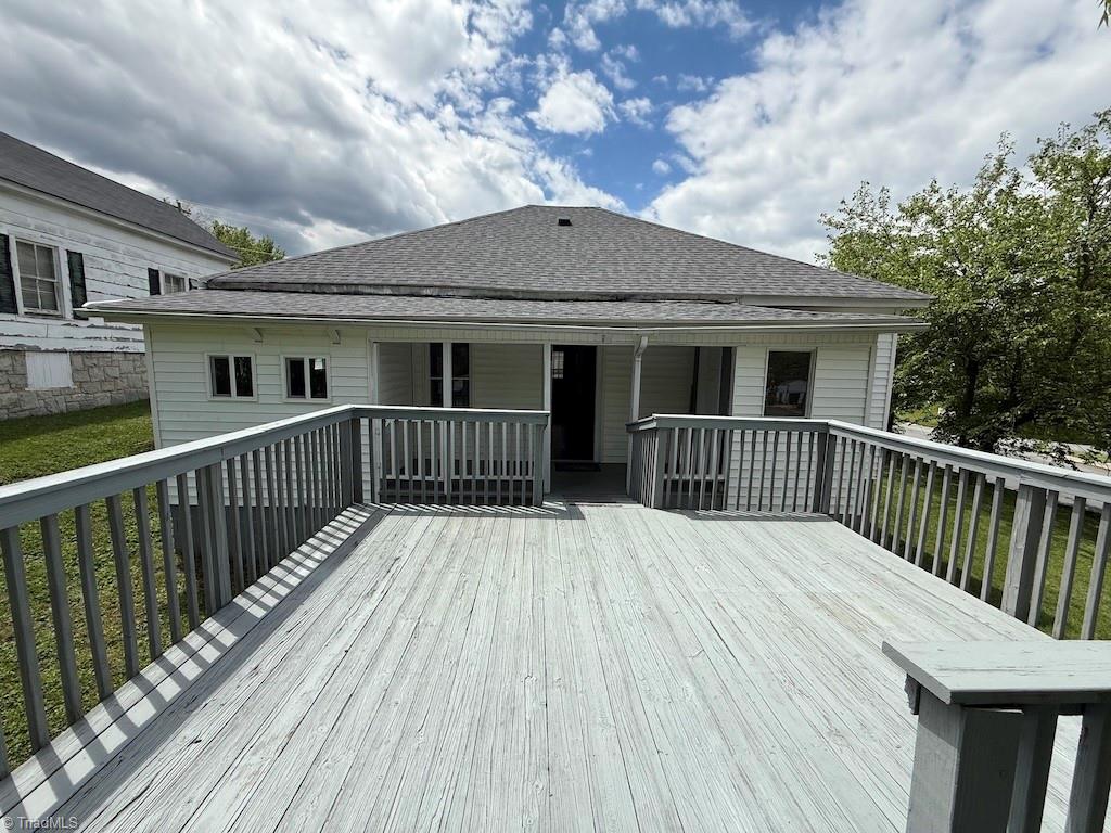 446 Durham Street, Mount Airy, North Carolina image 6
