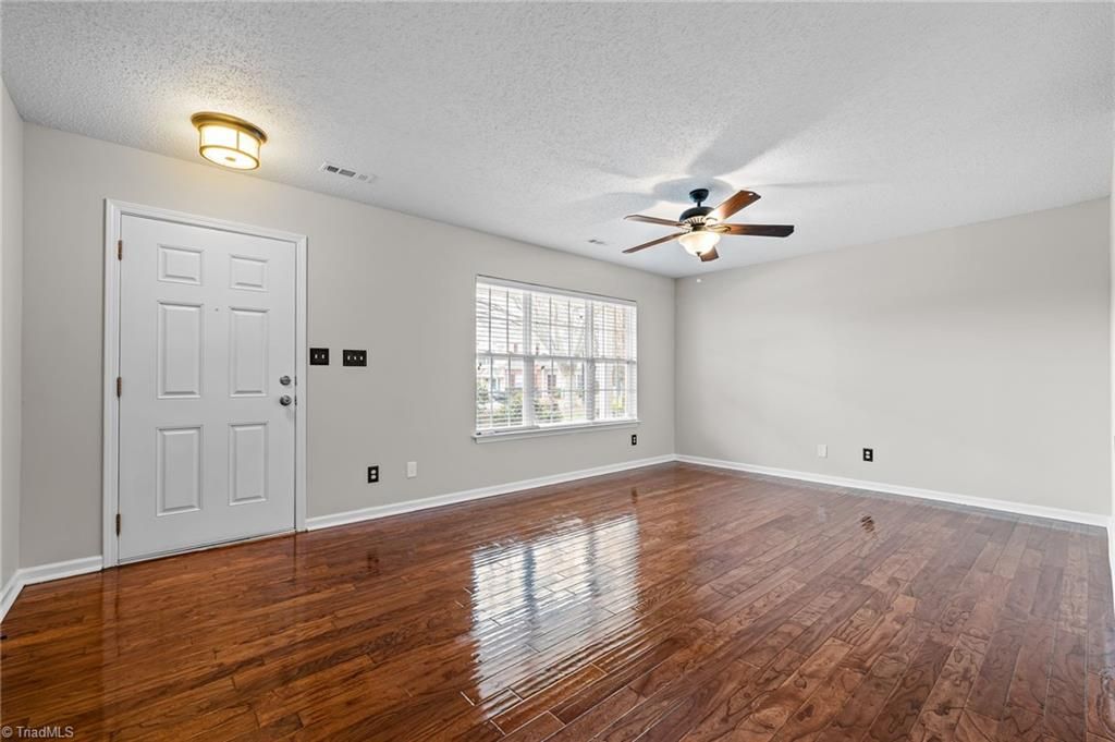 Photo of 150 Tannenbaum Circle, Greensboro, NC 27410 (MLS # 1210122)