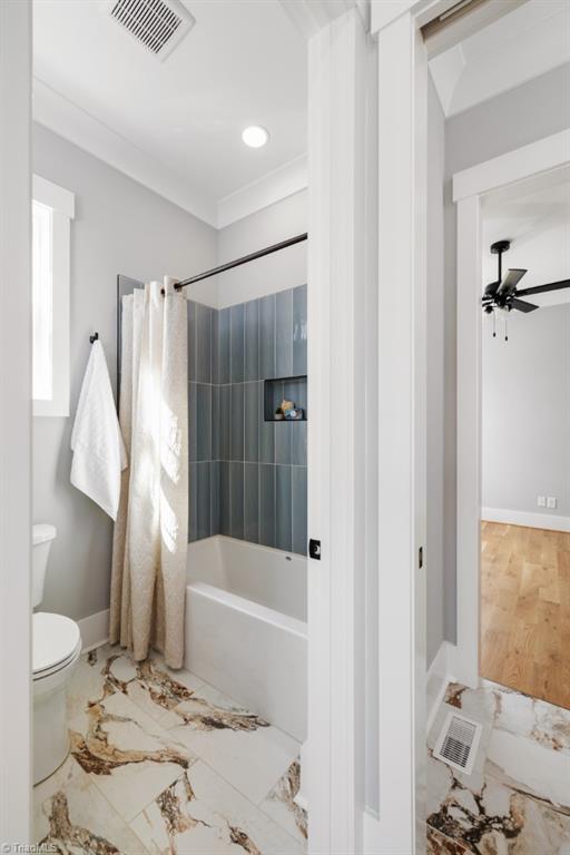 Winston-Salem, North Carolina 27106, United States, 4 Bedrooms Bedrooms, ,4 BathroomsBathrooms,Residential,Active,220052