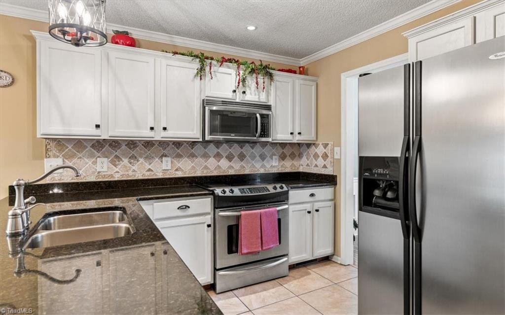 1307 Merlin Circle, Reidsville, North Carolina image 14