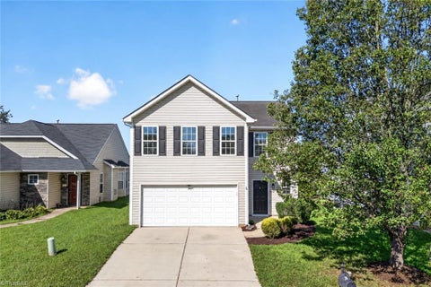 Homes For Sale - 688 Winners Point<br/> Whitsett, NC 27377