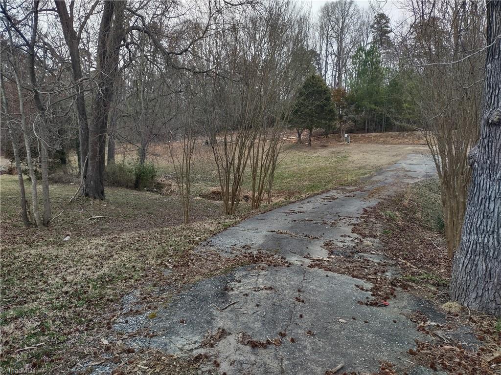 814 Halsbrook Road, Greensboro, North Carolina image 1