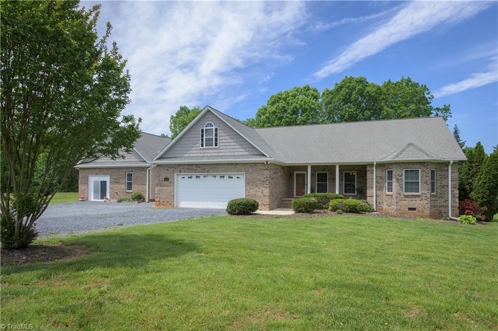 615 Wright Country Road, Ramseur, North Carolina image 2