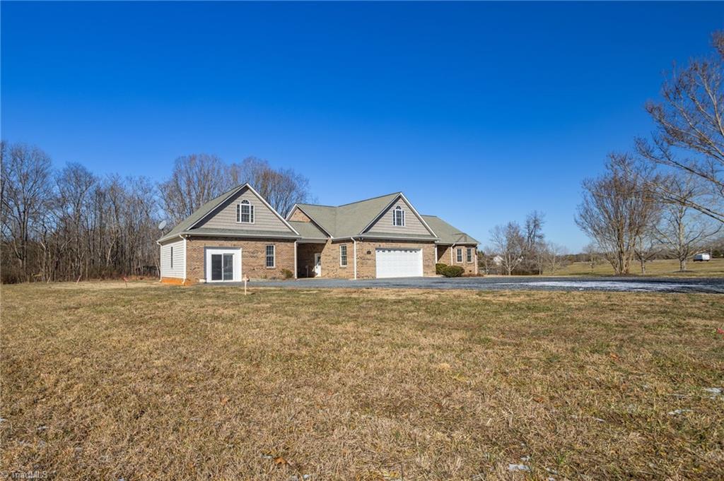 615 Wright Country Road, Ramseur, North Carolina image 4