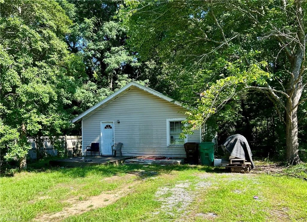 207 Crestwood Circle, High Point, NC, 27260