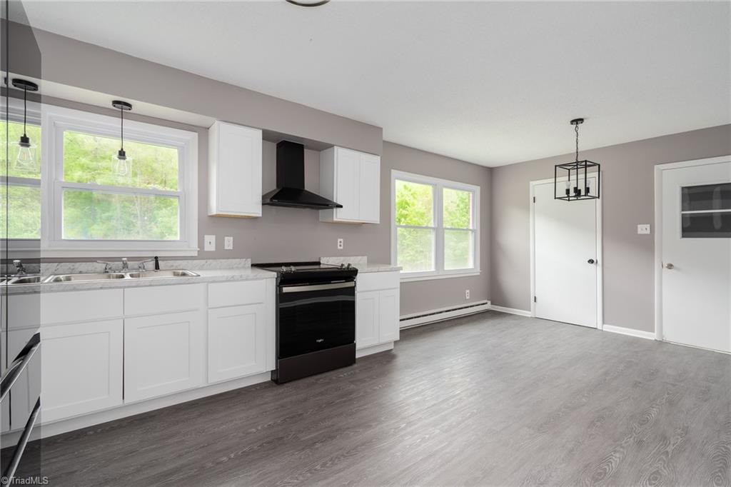 2409 Robertscourt Road, Greensboro, North Carolina image 10