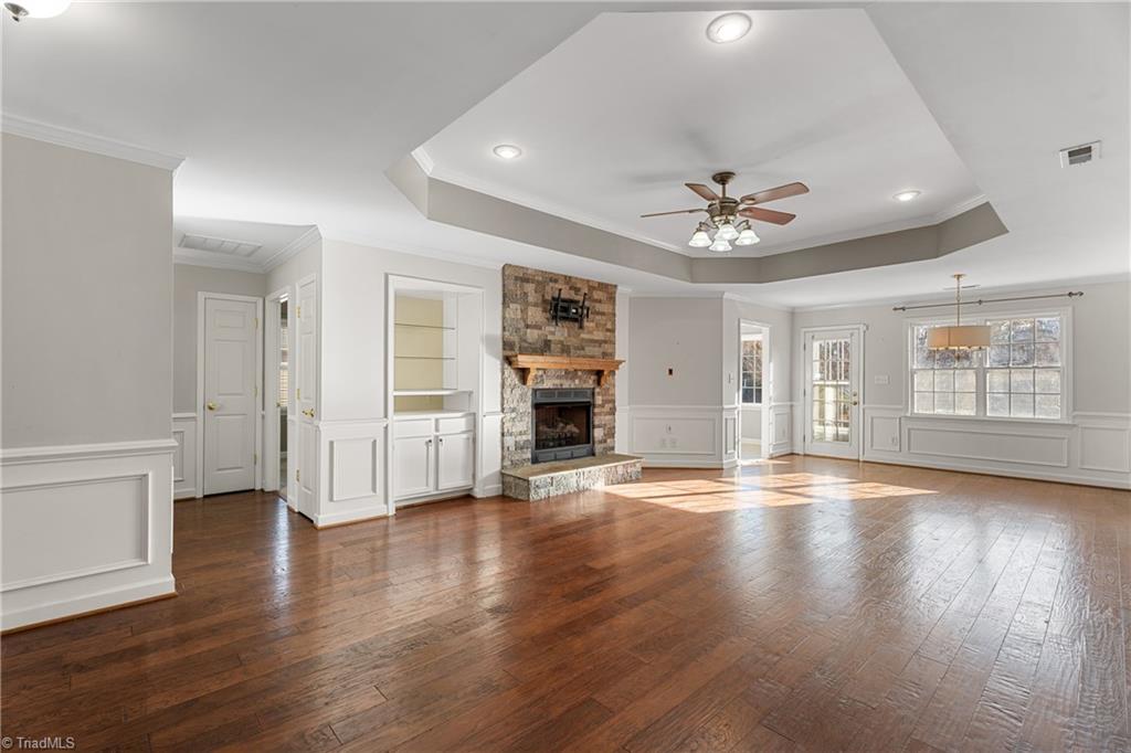 Pfafftown, North Carolina 27040, United States, 3 Bedrooms Bedrooms, ,2 BathroomsBathrooms,Residential,Active,245073