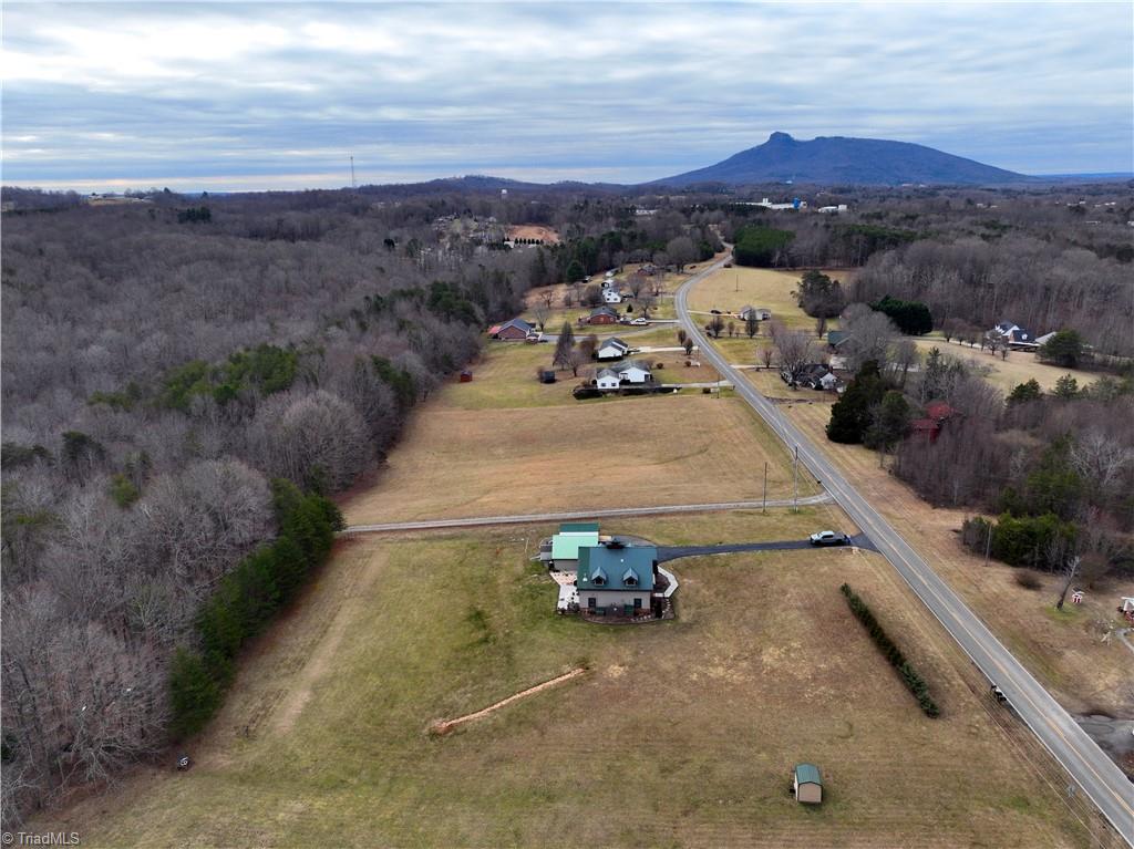 650 Carson Road, Pilot Mountain, North Carolina image 5