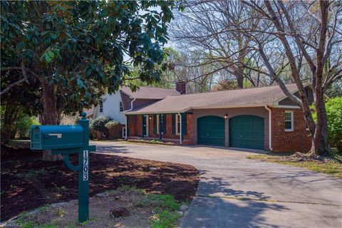Homes For Sale - 1703 Lazy Lane<br/> High Point, NC 27265