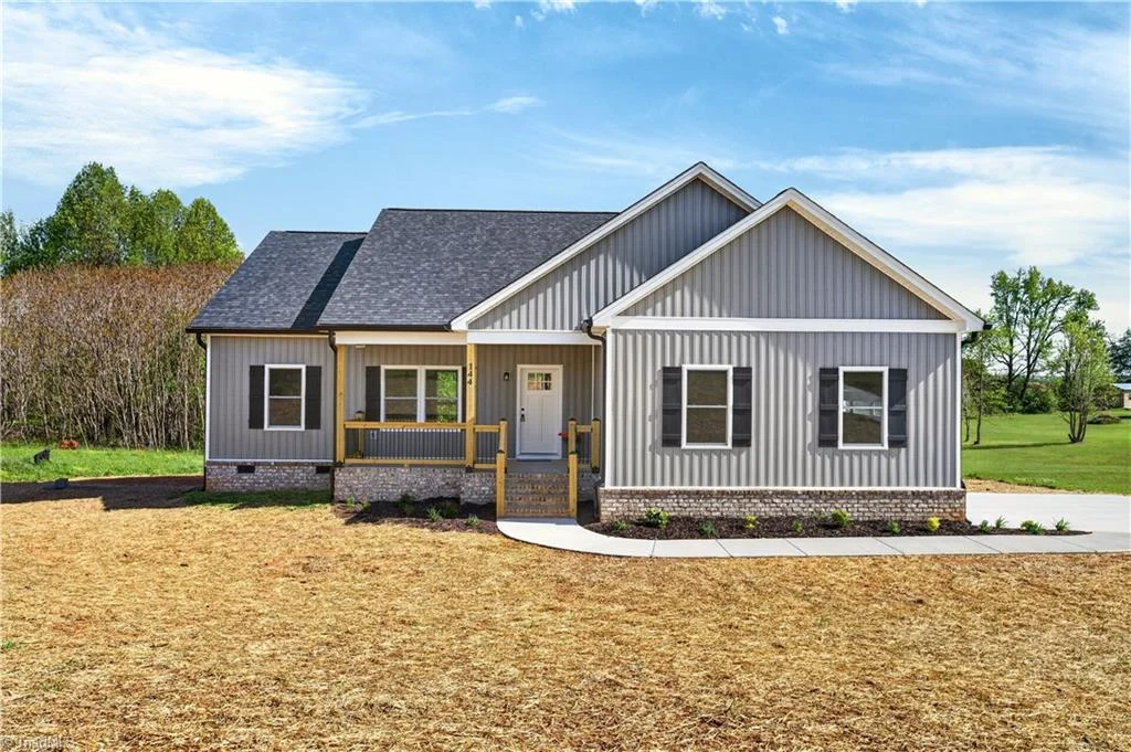 144 Tranquility Lane, Harmony, NC, 28634