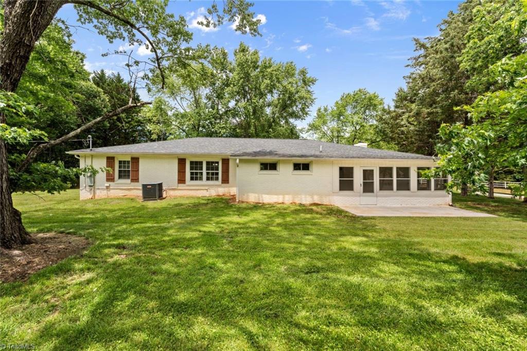 6925 Wooden Rail Lane, Summerfield, North Carolina image 35