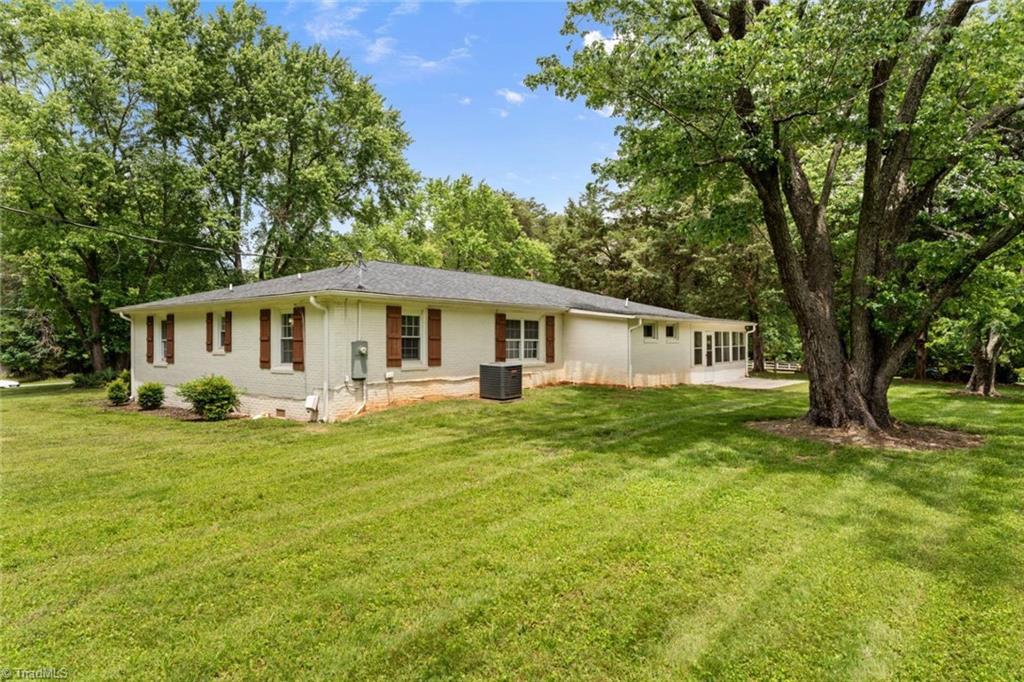 6925 Wooden Rail Lane, Summerfield, North Carolina image 37