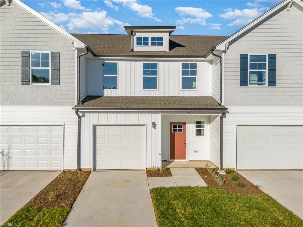 939 Cannon Crossing Circle, Greensboro, North Carolina image 1