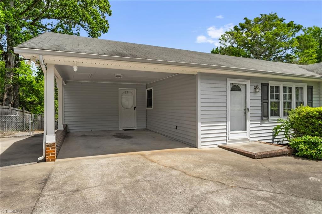 211 Sharon Lane, Randleman, North Carolina image 3