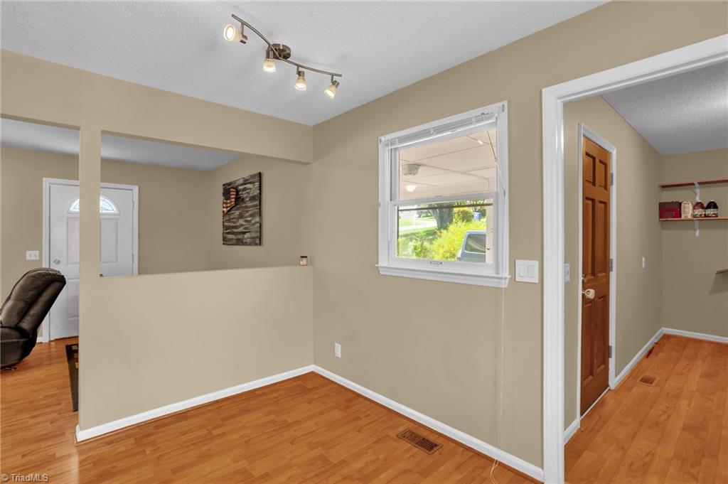 211 Sharon Lane, Randleman, North Carolina image 12