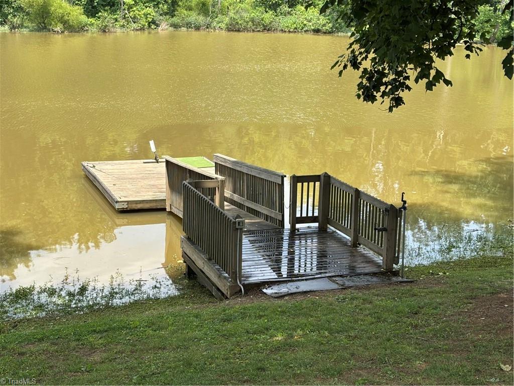 128 Riverview Boulevard, Lexington, North Carolina image 1