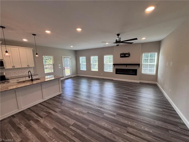1097 Dodson Mill Road, photo 4 of 46