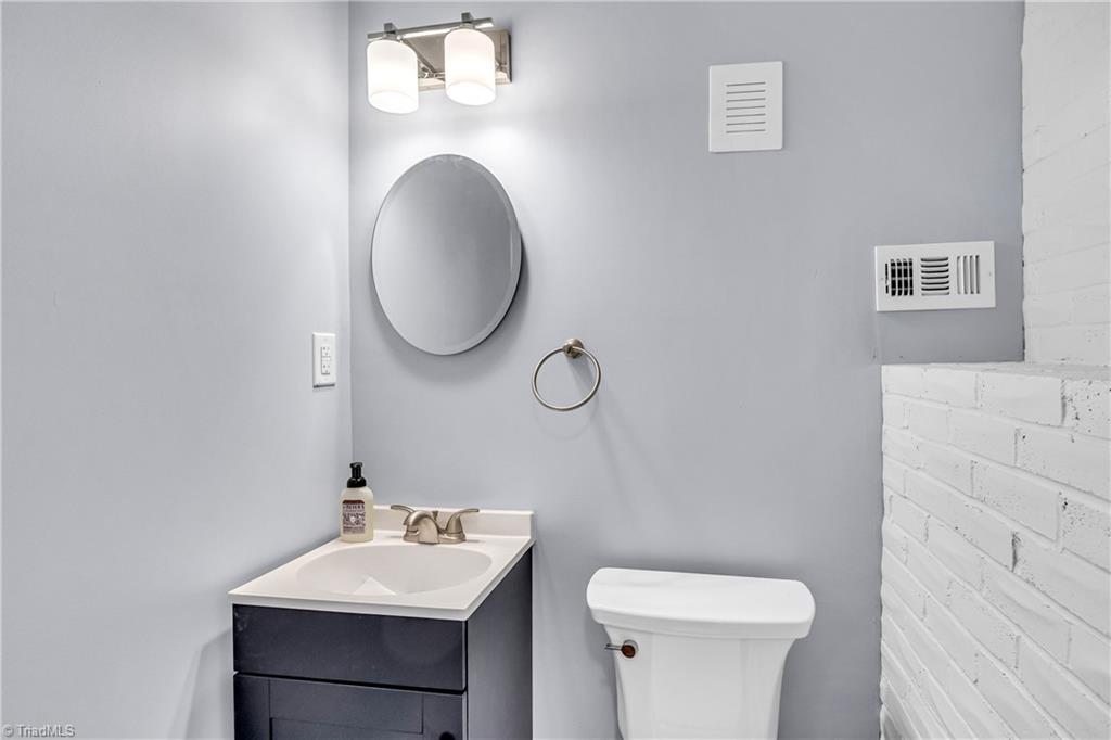 3505 Imperial Drive, High Point, North Carolina image 11
