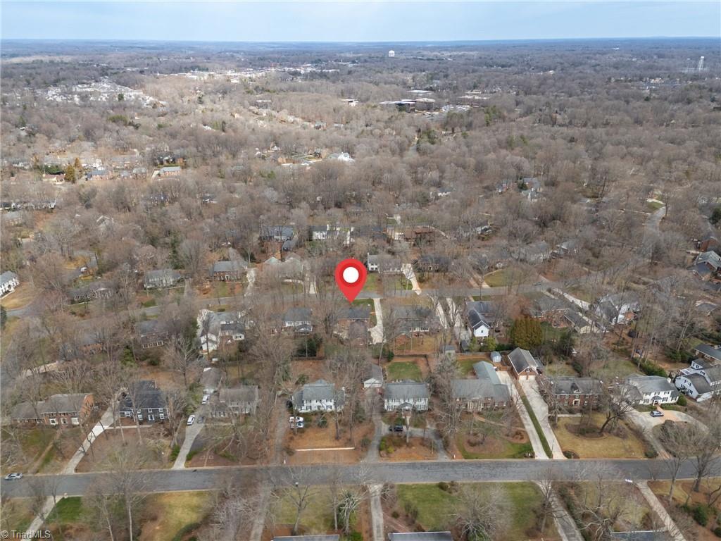 Greensboro, North Carolina 27408, United States, 5 Bedrooms Bedrooms, ,4 BathroomsBathrooms,Residential,Pending,97874