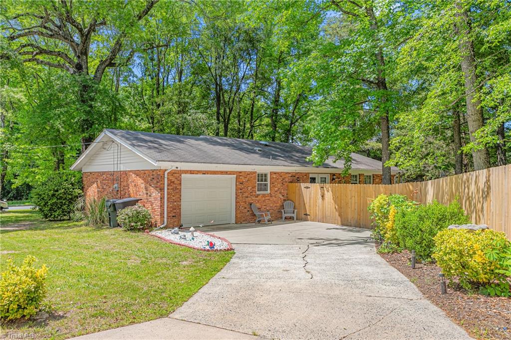 1703 Keogh Street, Burlington, North Carolina image 25