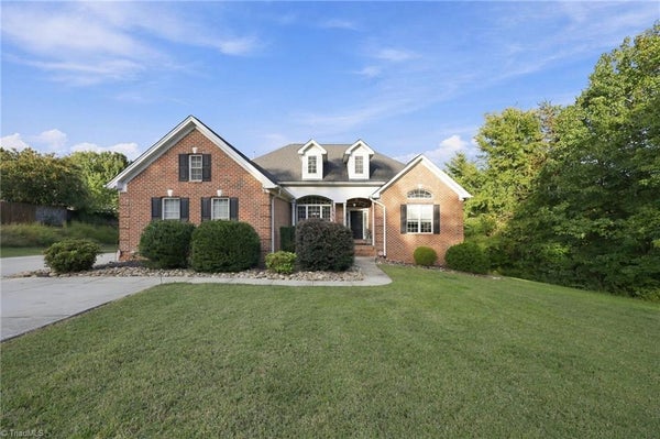 2929 DURHAM ST, BURLINGTON, NC 27217 - Image 6677ef8ea6e548bb481ccf406a3ec2e5/2963512903