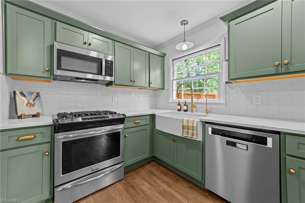 1315 Surry Drive, Greensboro, North Carolina image 12