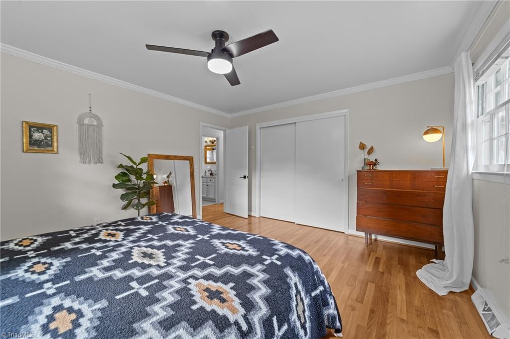 1315 Surry Drive, Greensboro, North Carolina image 17