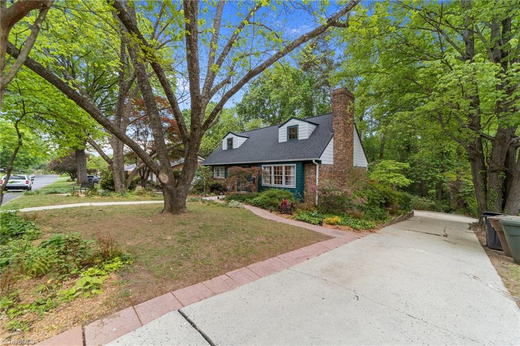 1315 Surry Drive, Greensboro, North Carolina image 2