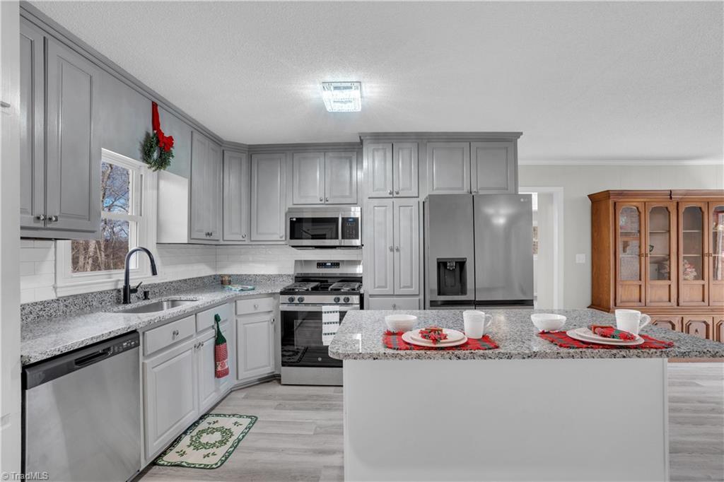 770 Hollingsworth Road