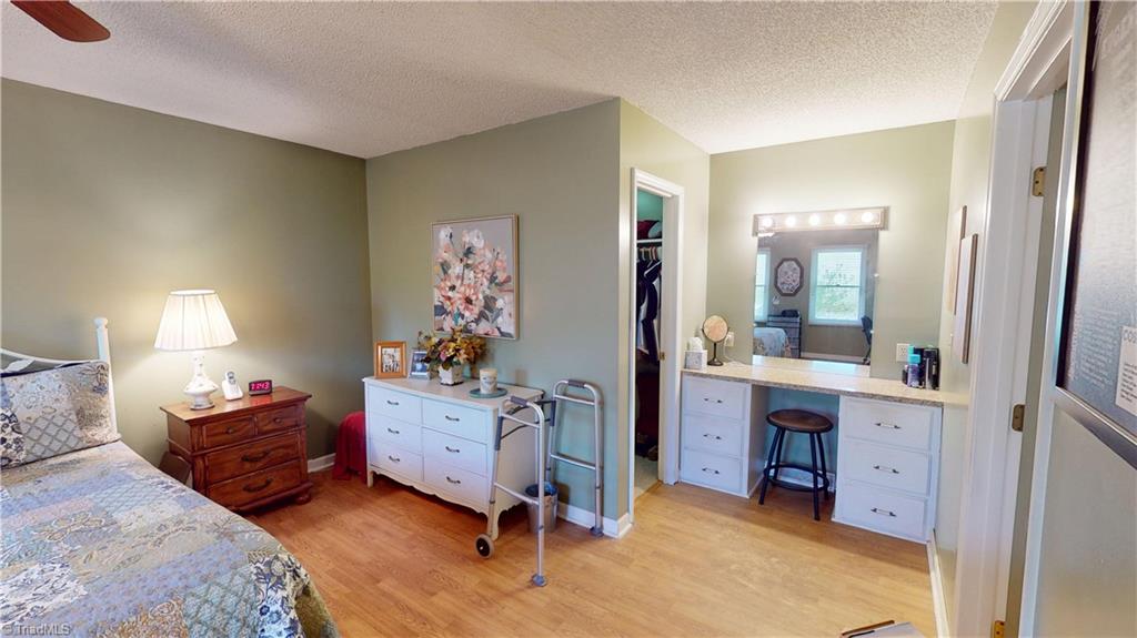 211 Service Road, Pilot Mountain, North Carolina image 33