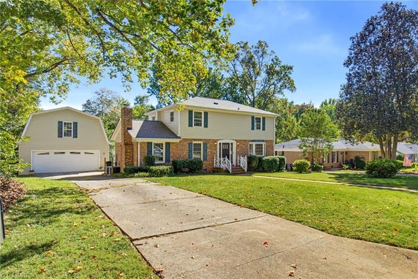 2010 TENNYSON DR, GREENSBORO, NC 27410 - Image 66c02491ea260484aa554c4760733bf8/355697200
