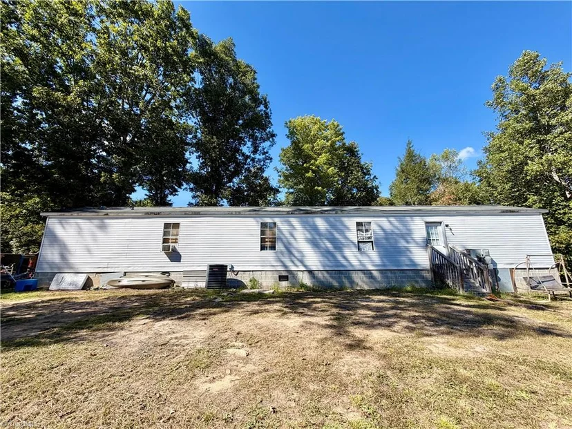 1490 Glenn Carlton Road, photo 1 of 23