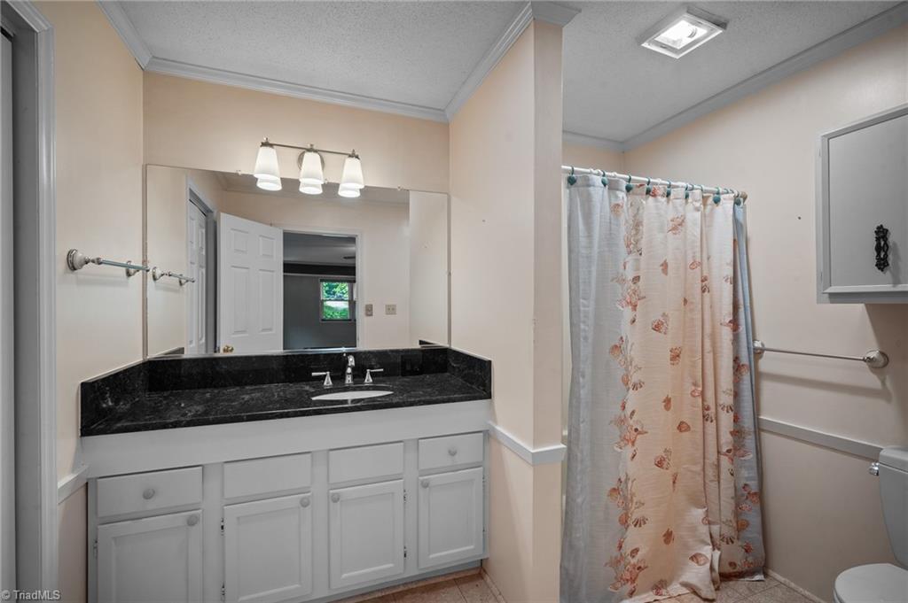 210 Cokesbury Drive, Kernersville, North Carolina image 20