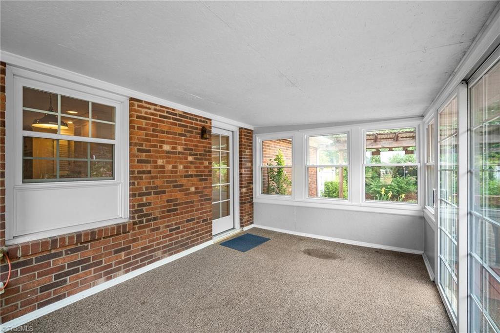 210 Cokesbury Drive, Kernersville, North Carolina image 17