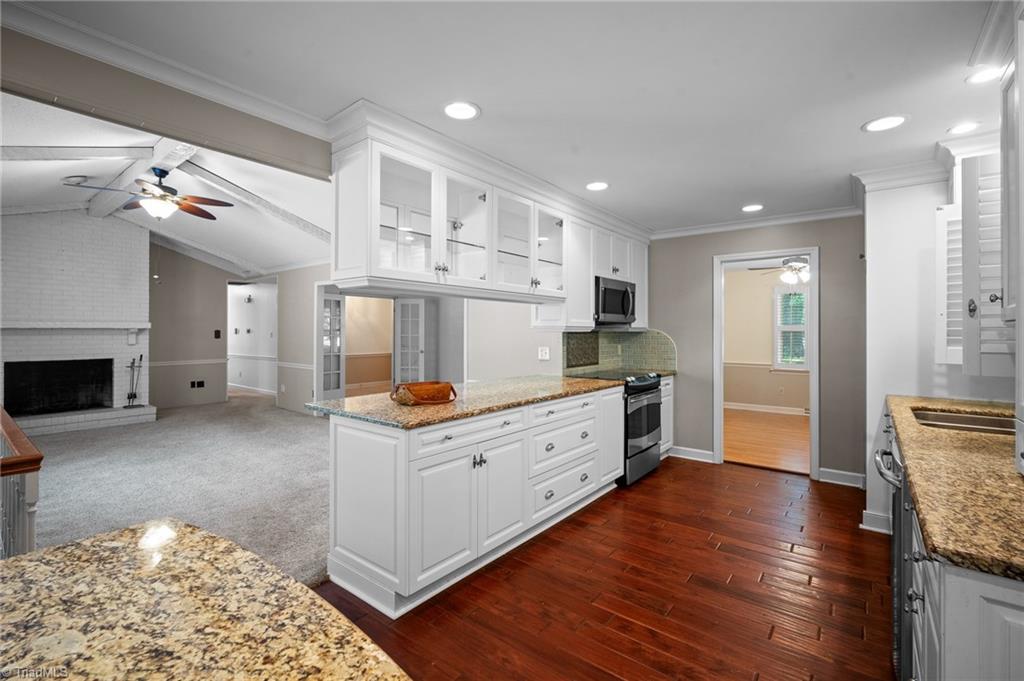 210 Cokesbury Drive, Kernersville, North Carolina image 6