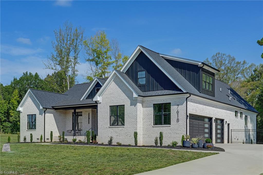 Photo of 7618 Pemberley Drive, Oak Ridge, NC 27310 (MLS # 1237372)
